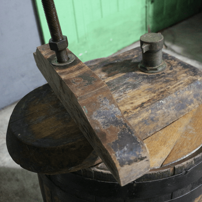 Adega e Degustação - Vinícola Castanho